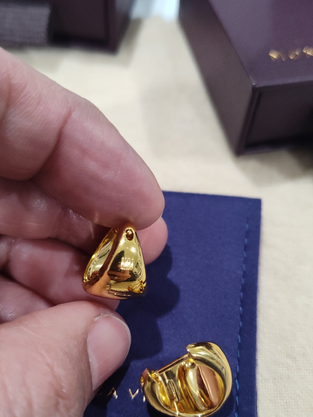 MONICA VINADER 18k Gold Vermeil Tapered Small Hoop Earrings - Picture 10 of 10